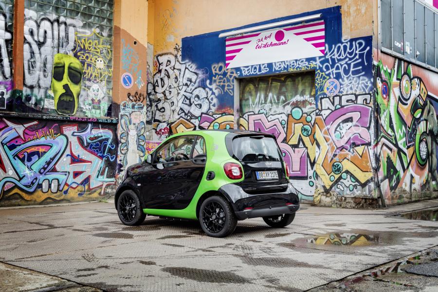  Smart ForTwo Prime Coupe Electric Drive 2017 года  (фото 6 из 48)
